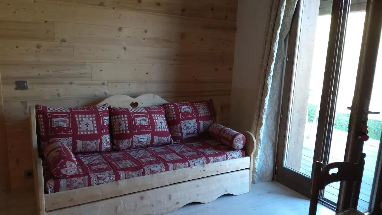 Votre Appartement Savoyard Avec Parking A La Telecabine Pour Skier Les 3 Vallees ! Villarlurin