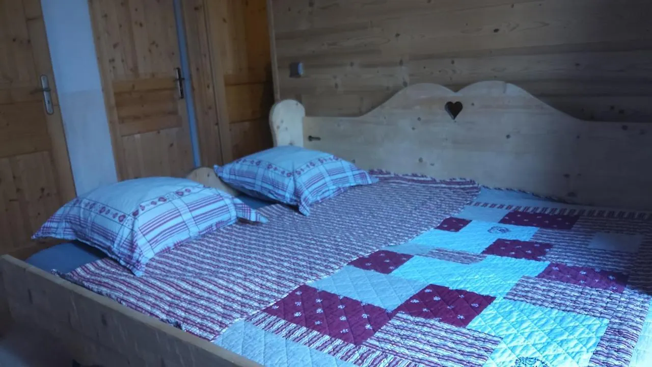 Votre Appartement Savoyard Avec Parking A La Telecabine Pour Skier Les 3 Vallees ! Villarlurin Apartment